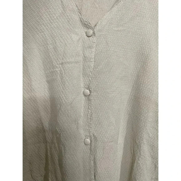 Vintage Amelia’s 100% Silk Textured Button Front Top - Picture 3 of 8
